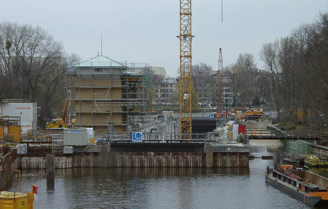 Schleuse Berlin Spandau Neubau