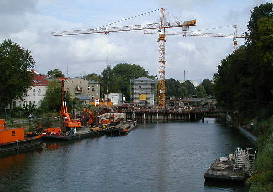 Schleuse Berlin Spandau Neubau